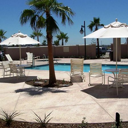 Hampton Inn & Suites Sacramento-Airport-Natomas Bagian luar foto