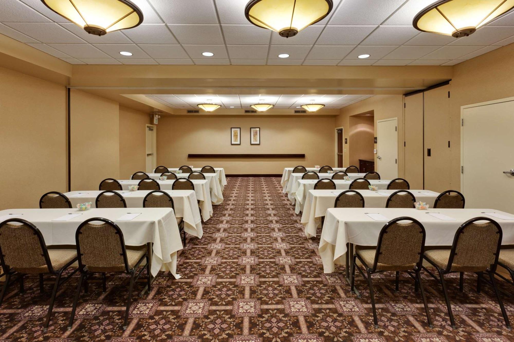 Hampton Inn & Suites Sacramento-Airport-Natomas Bagian luar foto